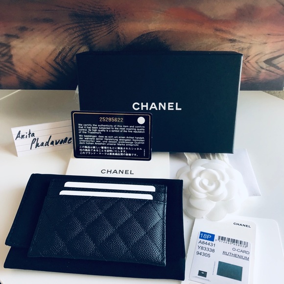 !!!SOLD!!! Chanel Boy card holder - Picture 2 of 3